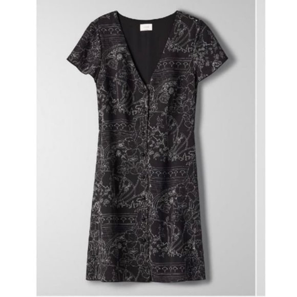 Wilfred Dresses & Skirts - Wilfred Nazaire Fit and Flare Mini Dress Size 2 Black White Aritzia